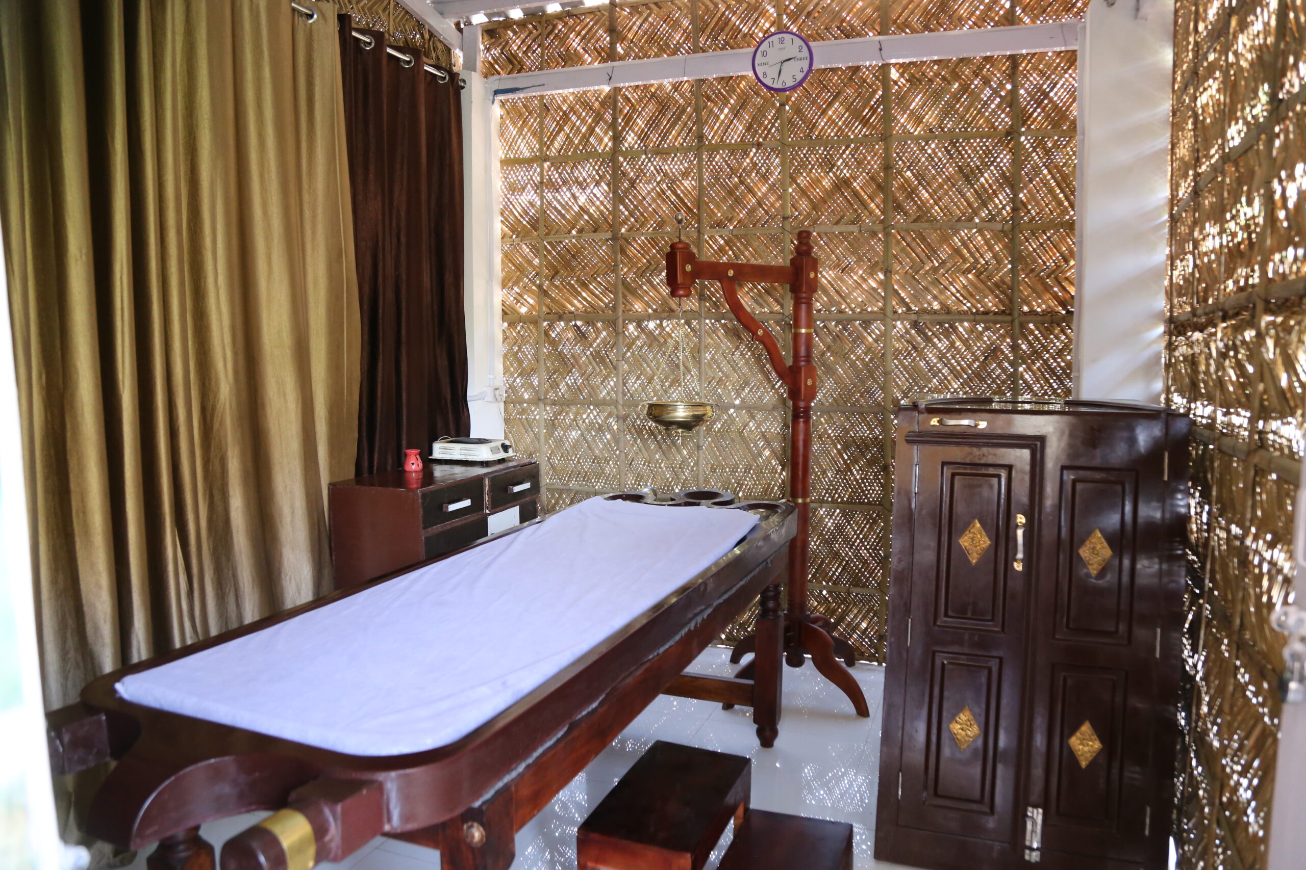 7 Days Panchakarma (Detox) Treatments At Ayuskama Ayurveda